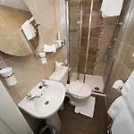 Glenville House - Adults Only - Incl Free Off-site Health Club With Swimming Pool, Hot Tub, Sauna & Steam بيت ضيافة