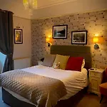 بيت ضيافة Glenville House - Adults Only - Incl Free Off-site Health Club With Swimming Pool, Hot Tub, Sauna & Steam