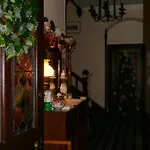 Glenville House: Adults-only Retreat With Health Club Access