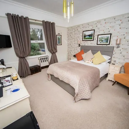 Pensionat Glenville House - Adults Only - Incl Free Off-site Health Club With Swimming Pool, Hot Tub, Sauna & Steam