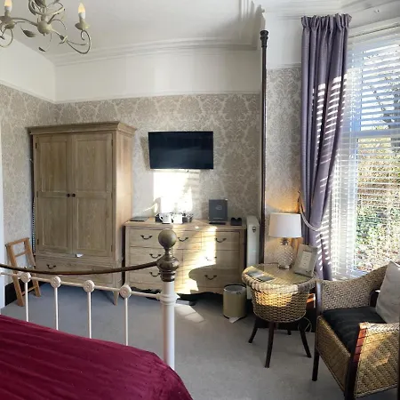 Pensjonat Glenville House - Adults Only - Incl Free Off-site Health Club With Swimming Pool, Hot Tub, Sauna & Steam Bowness-on-Windermere