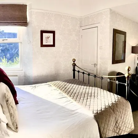 Glenville House - Adults Only - Incl Free Off-site Health Club With Swimming Pool, Hot Tub, Sauna & Steam 4* Bowness-on-Windermere