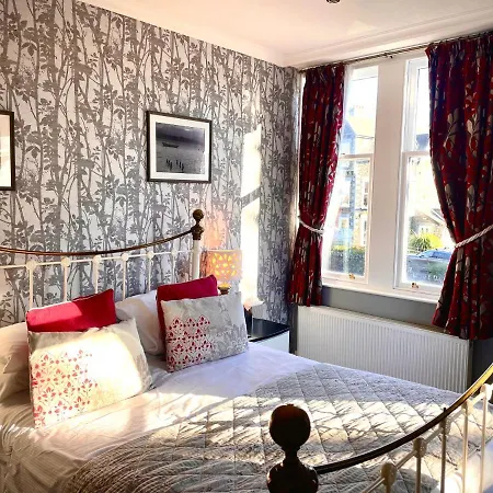 Glenville House - Adults Only - Incl Free Off-site Health Club With Swimming Pool, Hot Tub, Sauna & Steam 4* Bowness-on-Windermere