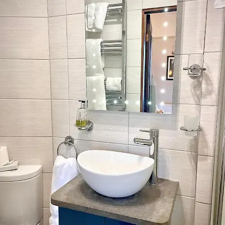 Glenville House - Adults Only - Incl Free Off-site Health Club With Swimming Pool, Hot Tub, Sauna & Steam Pensjonat Bowness-on-Windermere