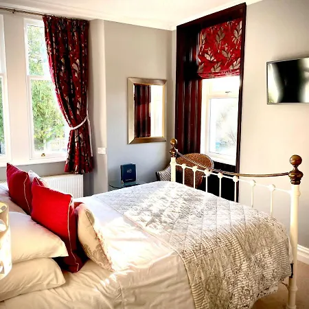 Pensjonat Glenville House - Adults Only - Incl Free Off-site Health Club With Swimming Pool, Hot Tub, Sauna & Steam