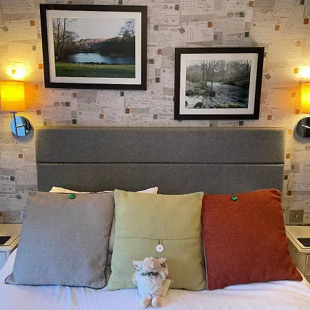 Glenville House - Adults Only - Incl Free Off-site Health Club With Swimming Pool, Hot Tub, Sauna & Steam Pensjonat