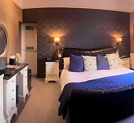 Glenville House - Adults Only - Incl Free Off-site Health Club With Swimming Pool, Hot Tub, Sauna & Steam Bowness-on-Windermere