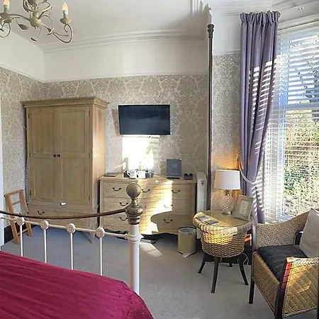 Glenville House - Adults Only - Incl Free Off-site Health Club With Swimming Pool, Hot Tub, Sauna & Steam 4* Bowness-on-Windermere