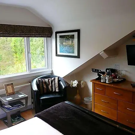 Glenville House - Adults Only - Incl Free Off-site Health Club With Swimming Pool, Hot Tub, Sauna & Steam Pensjonat