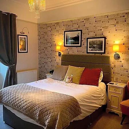 Glenville House - Adults Only - Incl Free Off-site Health Club With Swimming Pool, Hot Tub, Sauna & Steam 4* Bowness-on-Windermere