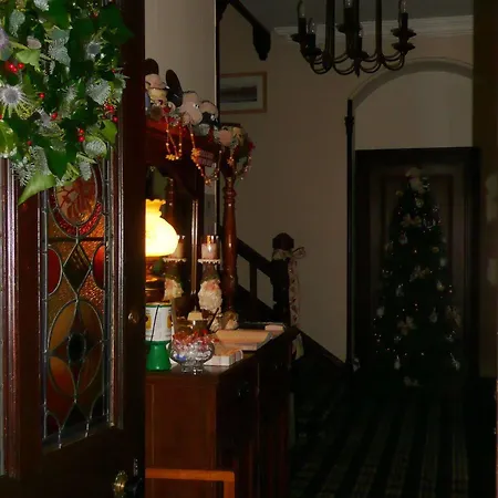 Glenville House - Adults Only - Incl Free Off-site Health Club With Swimming Pool, Hot Tub, Sauna & Steam