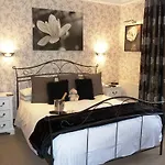 Penzion Glenville House - Adults Only - Incl Free Off-site Health Club With Swimming Pool, Hot Tub, Sauna & Steam 4*