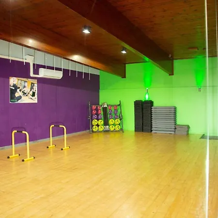Guest house Glenville House: Adults-only Retreat With Health Club Access