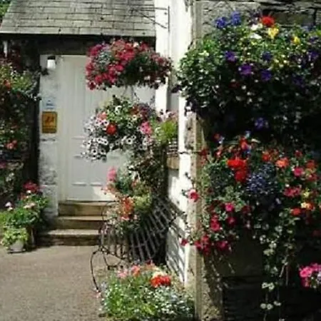 Guest house Glenville House: Adults-only Retreat With Health Club Access Bowness-on-Windermere