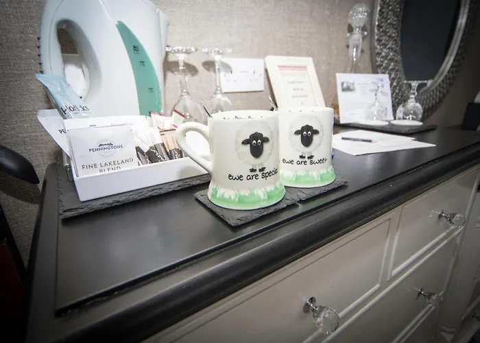 Glenville House - Adults Only - Incl Free Off-site Health Club With Swimming Pool, Hot Tub, Sauna & Steam بيت ضيافة