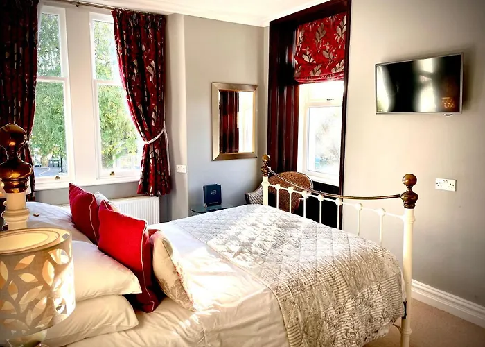 بيت ضيافة Glenville House - Adults Only - Incl Free Off-site Health Club With Swimming Pool, Hot Tub, Sauna & Steam