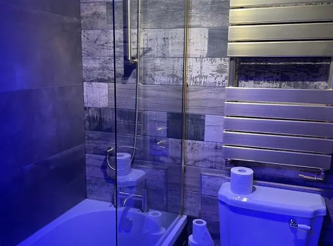 Glenville House - Adults Only - Incl Free Off-site Health Club With Swimming Pool, Hot Tub, Sauna & Steam باونيس أون وينديرمير