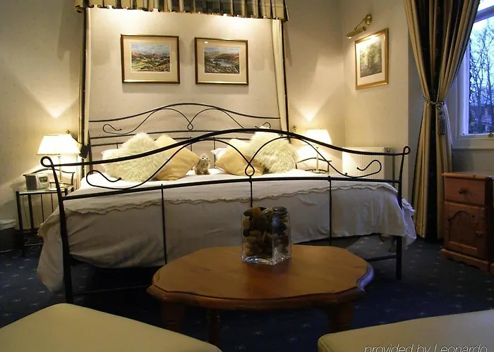 Glenville House - Adults Only - Incl Free Off-site Health Club With Swimming Pool, Hot Tub, Sauna & Steam بيت ضيافة 4*